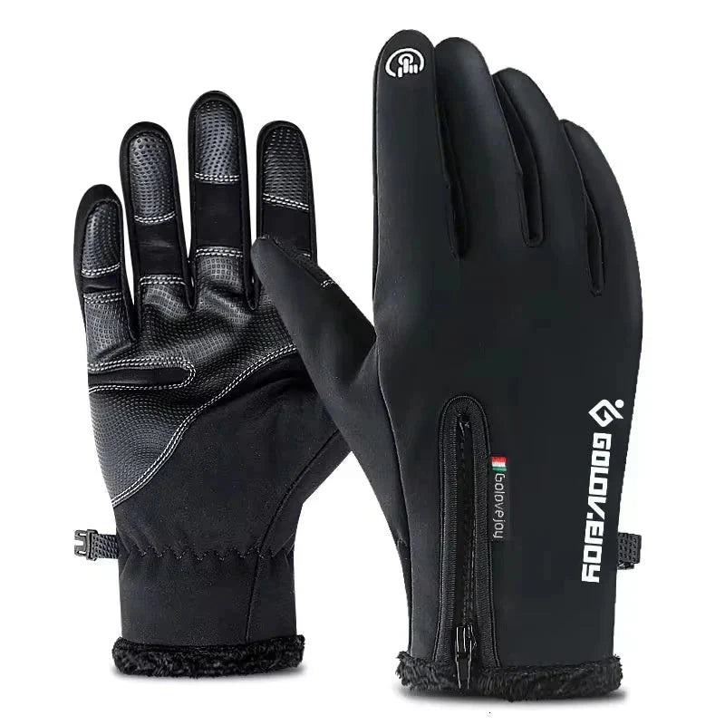 Thermal Gloves defy the cold and are touch-sensitive.