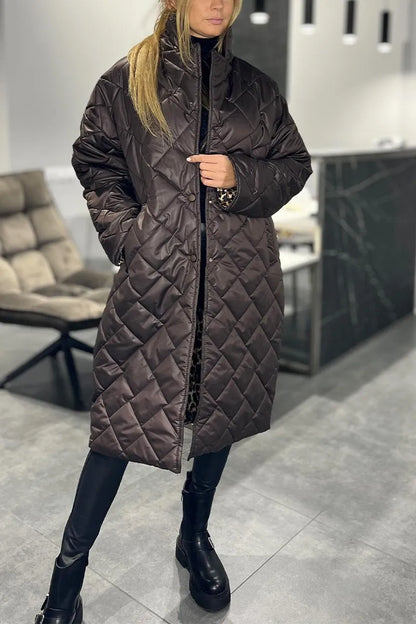 Quilted coat with leopard print lining