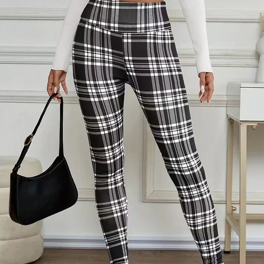 Women’s Fleece-Lined Checkered Leggings